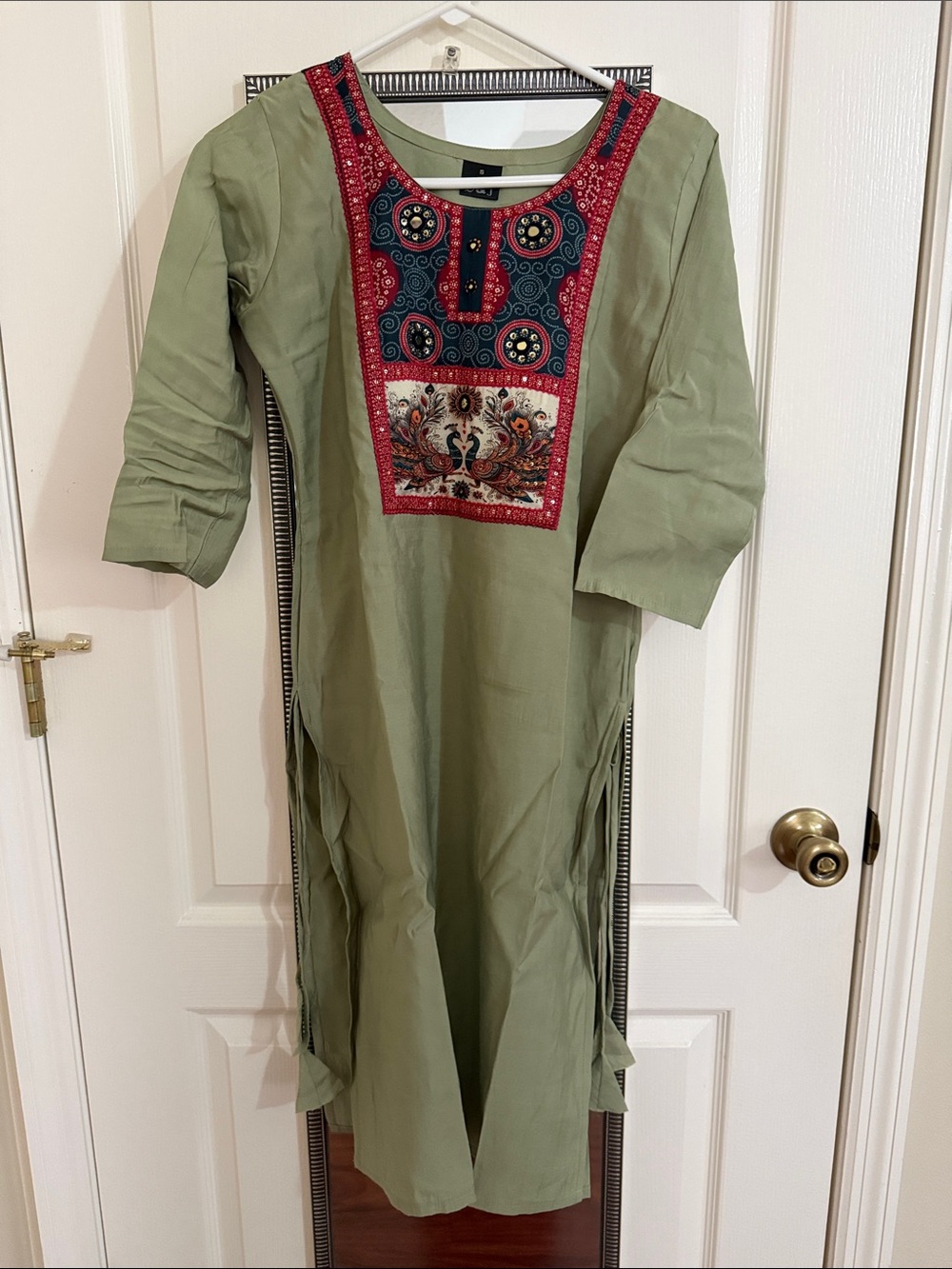 Embroidered kurta or salwar for woman